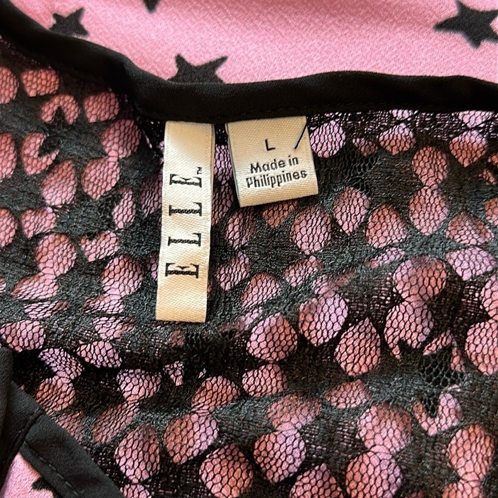 Elle Sleeveless Pink Top with Black Star and Top Lace Design Size Large in GUC - Picture 14 of 17